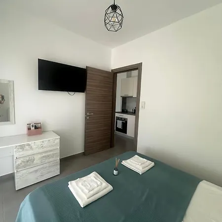 Palm Complex Calma Di Mare Apartment Ofrínion