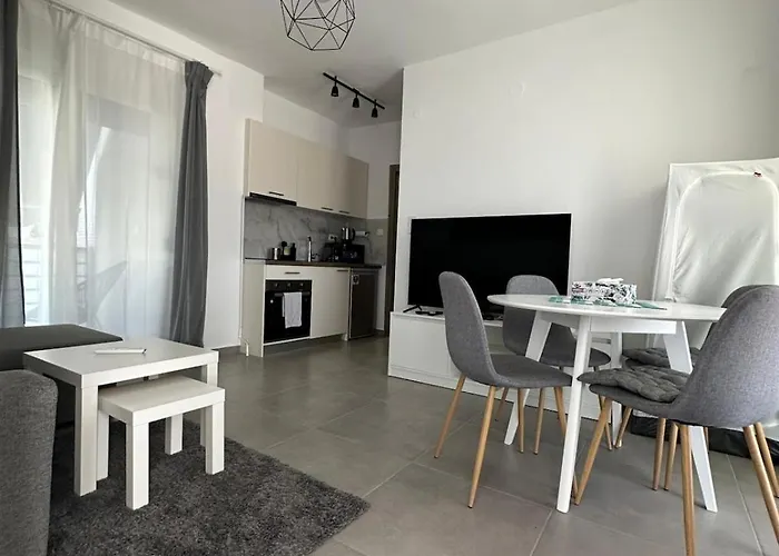 Palm Complex Calma Di Mare Ofrínion