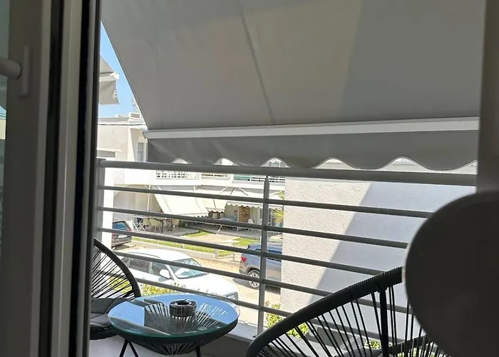 Palm Complex Calma Di Mare Ofrínion