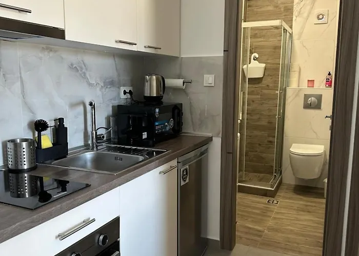 Palm Complex Calma Di Mare 公寓